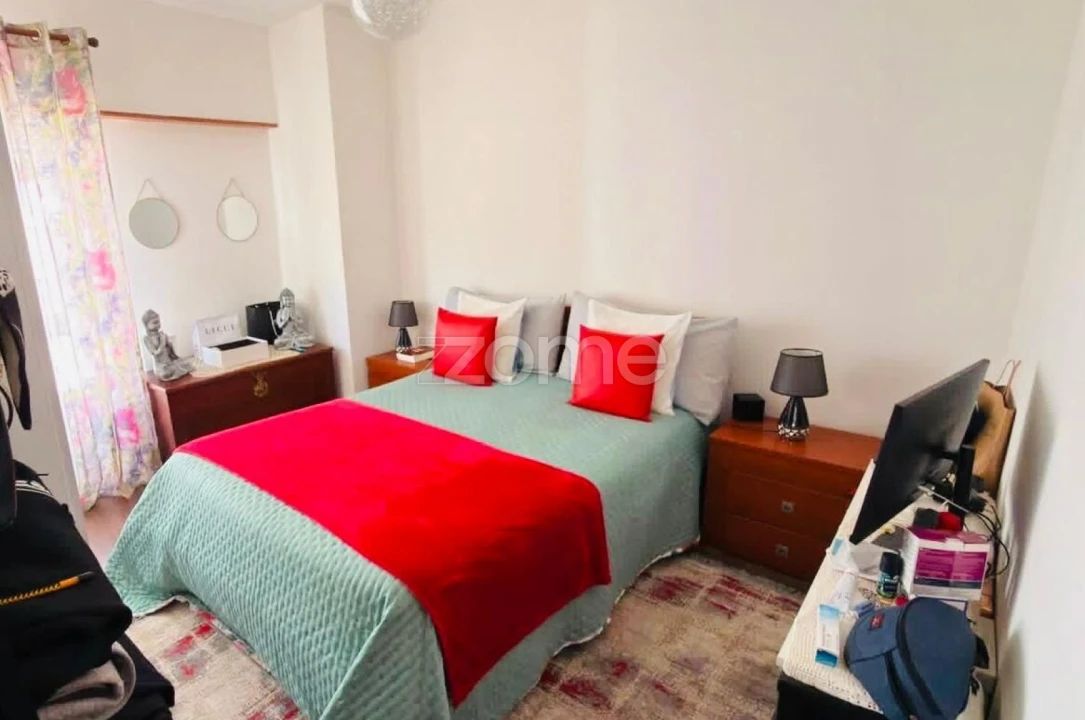 Apartamento T1 para Venda em Alcabideche Foto 12