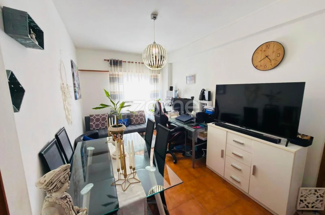 Apartamento T1 para Venda em Alcabideche Foto 9