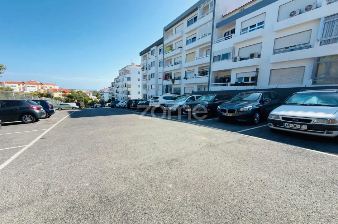 Apartamento T1 para Venda em Alcabideche Foto 16