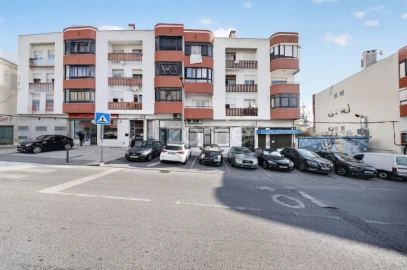 Negócio para Trespasse em Loures