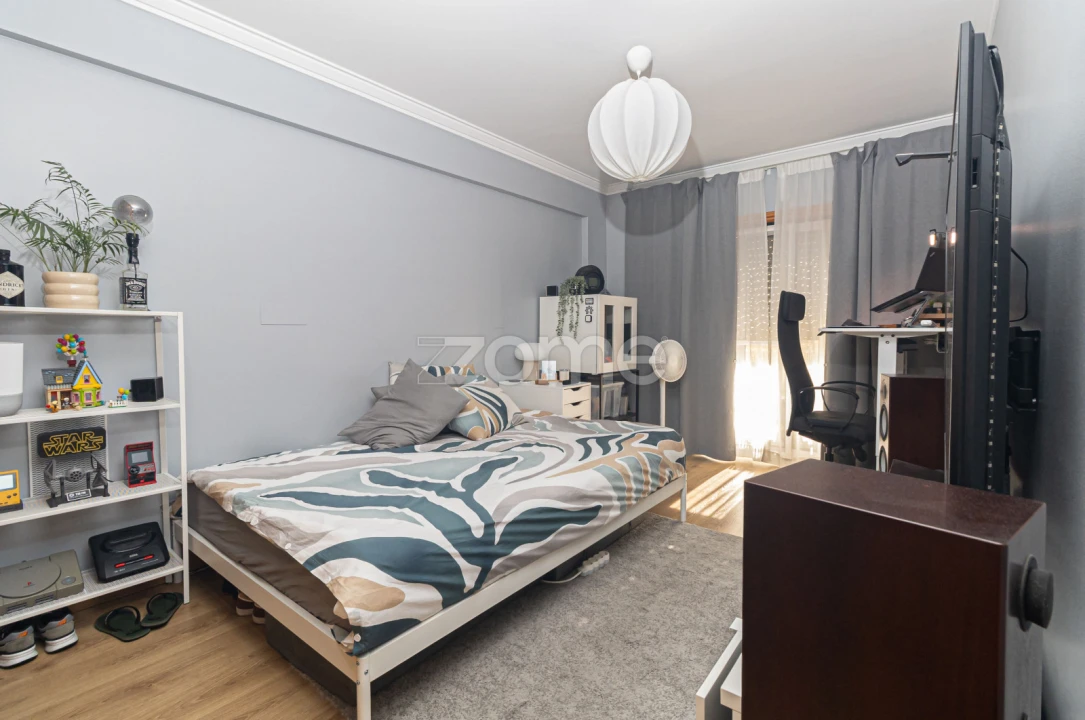 Apartamento T2 para Venda em Queluz e Belas Foto 5