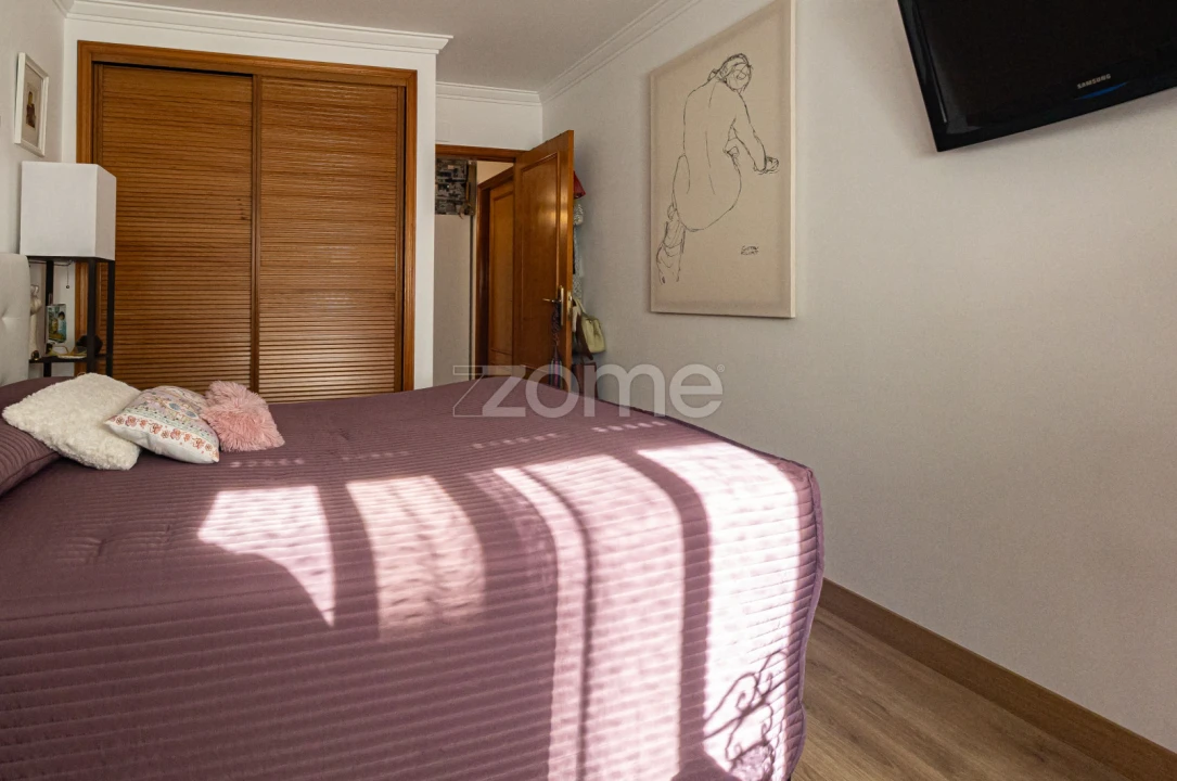 Apartamento T2 para Venda em Queluz e Belas Foto 11