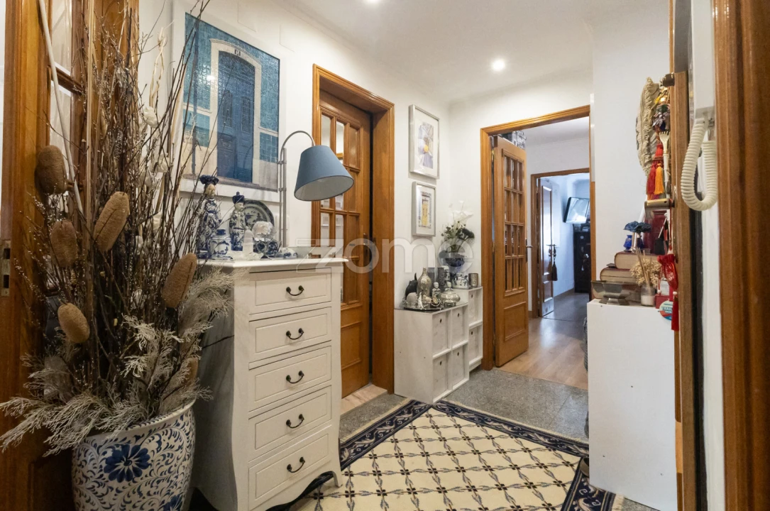 Apartamento T2 para Venda em Queluz e Belas Foto 13