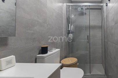 Apartamento T2 para Venda em Queluz e Belas