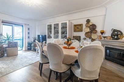 Apartamento T2 para Venda em Queluz e Belas