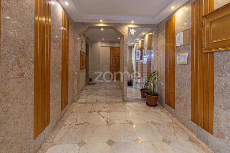 Apartamento T2 para Venda em Queluz e Belas Foto 4