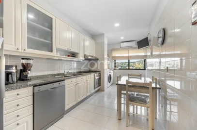 Apartamento T3 para Venda em Real, Dume e Semelhe