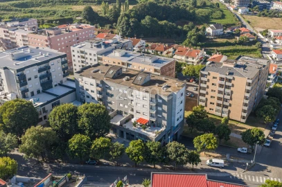 Apartamento T3 para Venda em Real, Dume e Semelhe