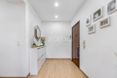 Apartamento T3 para Venda em Real, Dume e Semelhe