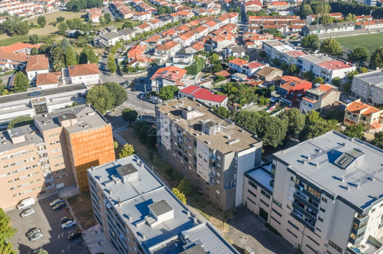 Apartamento T3 para Venda em Real, Dume e Semelhe Foto 28