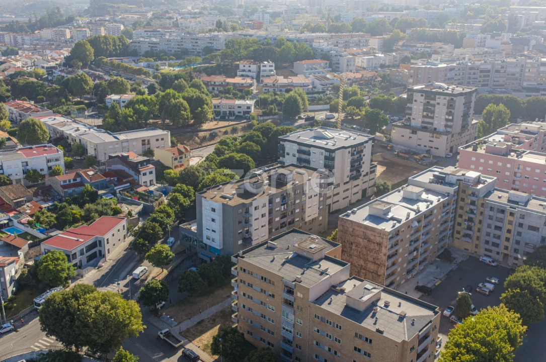Apartamento T3 para Venda em Real, Dume e Semelhe Foto 27
