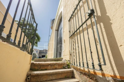 Armazém para Arrendamento em Marvila