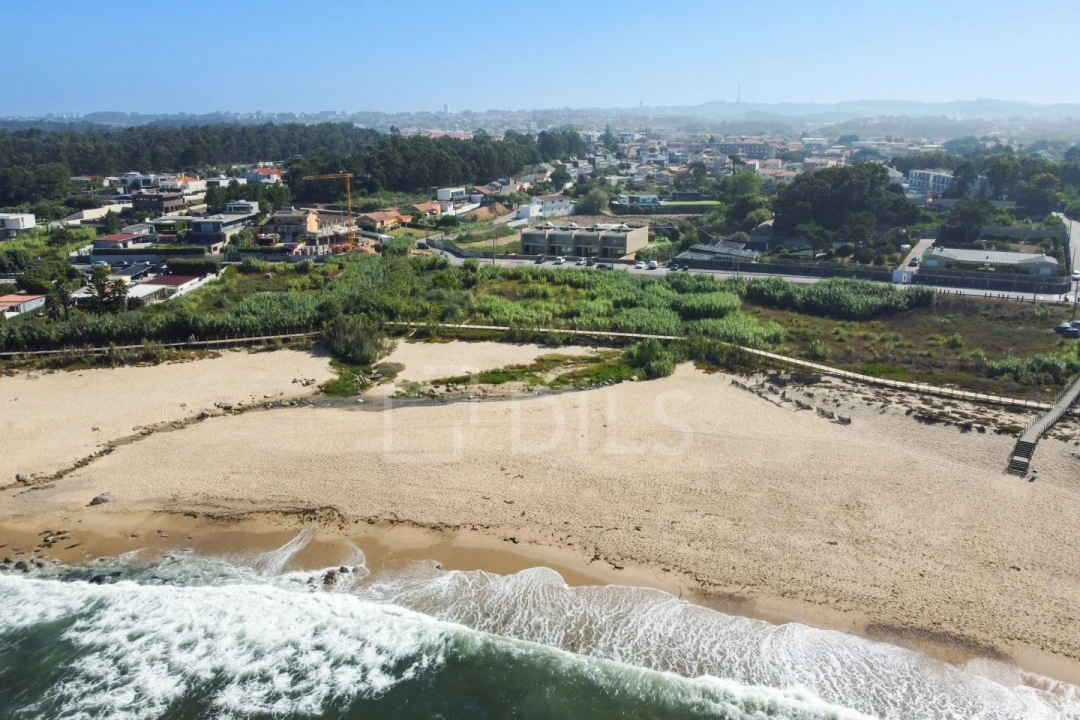 Apartamento T2 para Venda em Vilar de Andorinho Foto 18
