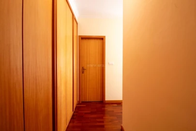 Apartamento T3 para Venda em Oliveira do Douro