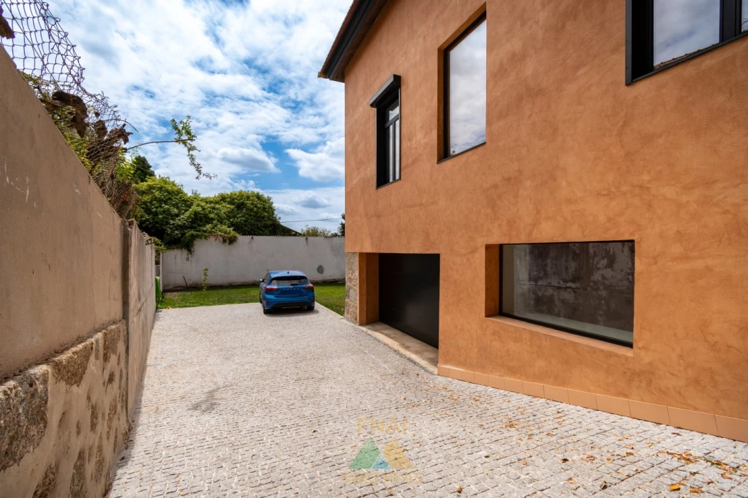 Moradia T4 para Venda em Vila Nova de Famalicão e Calendário Foto 72