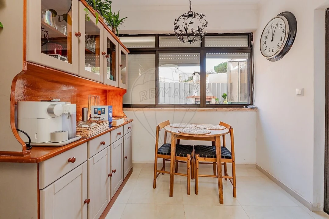 Moradia T4 para Venda em Alhandra, São João dos Montes e Calhandriz Foto 10