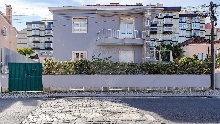 Moradia T4 para Venda em Alhandra, São João dos Montes e Calhandriz