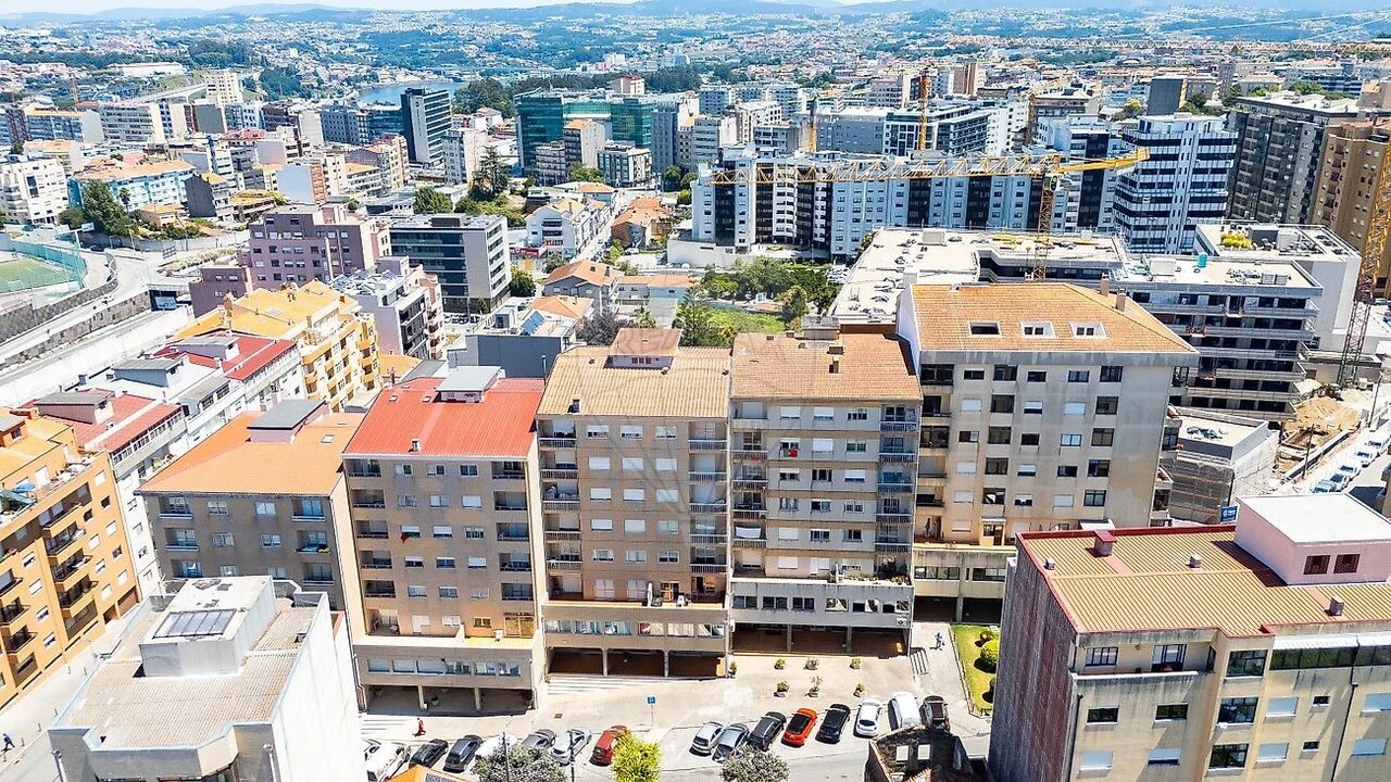 Escritório para Venda em Mafamude e Vilar do Paraíso Foto 27