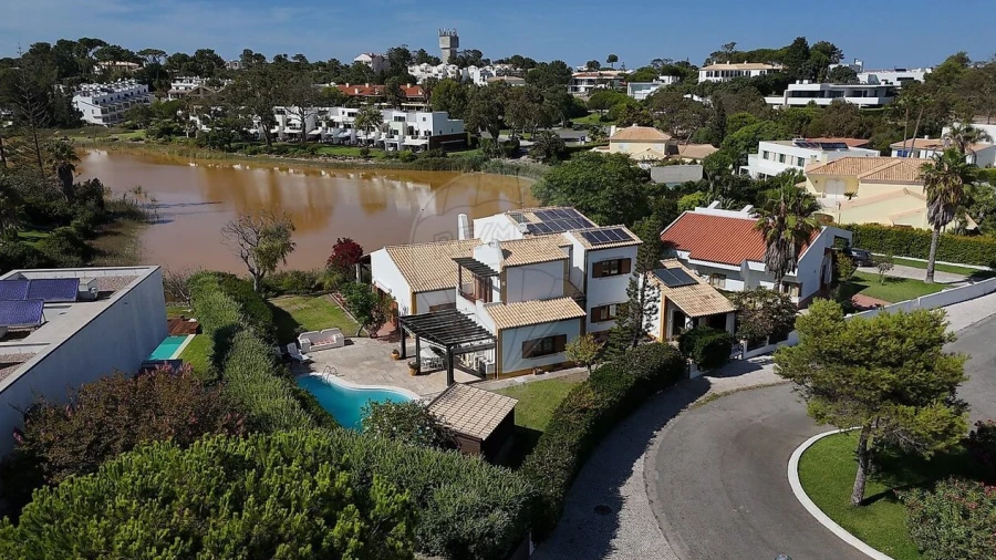 Moradia T5 para Venda em Carvalhal