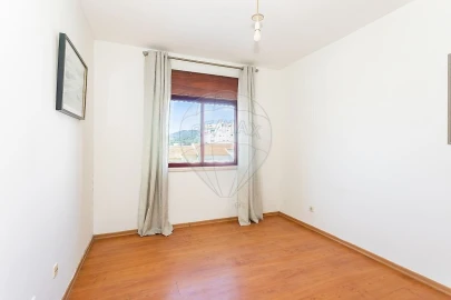 Apartamento T3 para Venda em Algueirão-Mem Martins