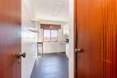 Apartamento T3 para Venda em Algueirão-Mem Martins