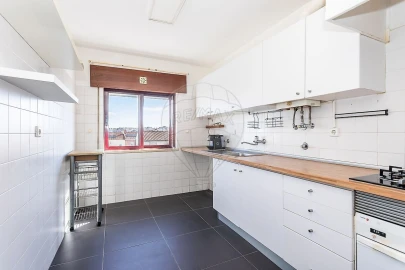 Apartamento T3 para Venda em Algueirão-Mem Martins