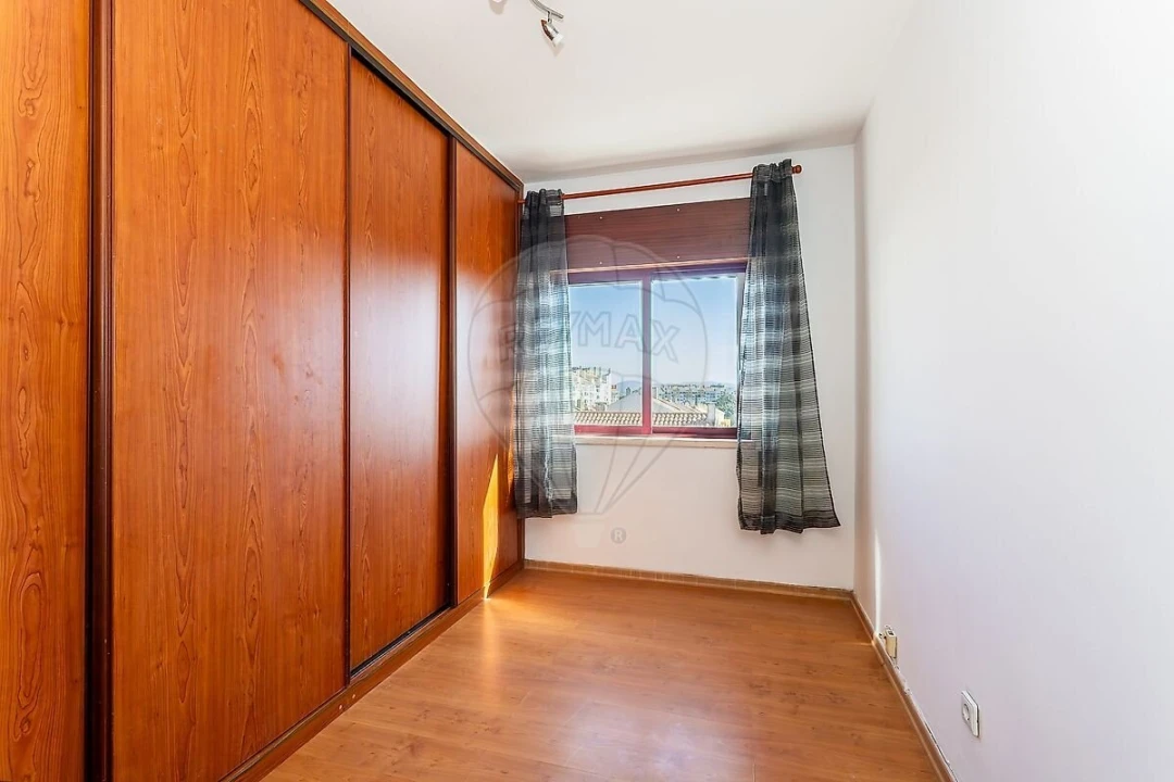 Apartamento T3 para Venda em Algueirão-Mem Martins Foto 20