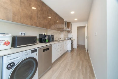 Apartamento T2 para Venda em São Domingos de Benfica