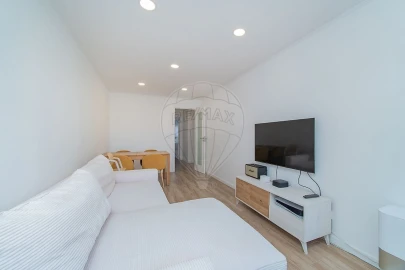 Apartamento T2 para Venda em São Domingos de Benfica