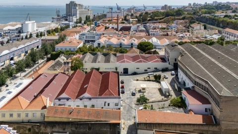 Armazém para Arrendamento em Marvila