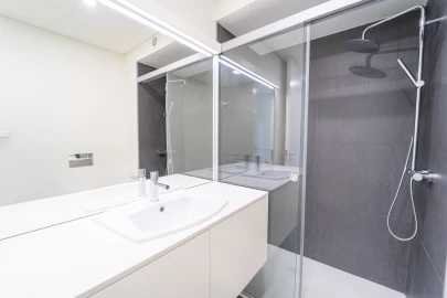 Apartamento T1 para Venda em Ramalde