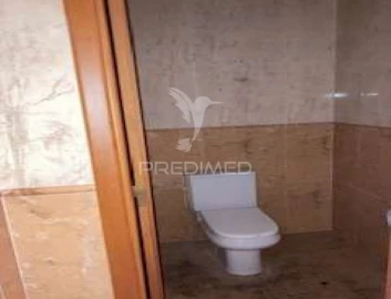 Armazém para Venda em Quinta do Anjo