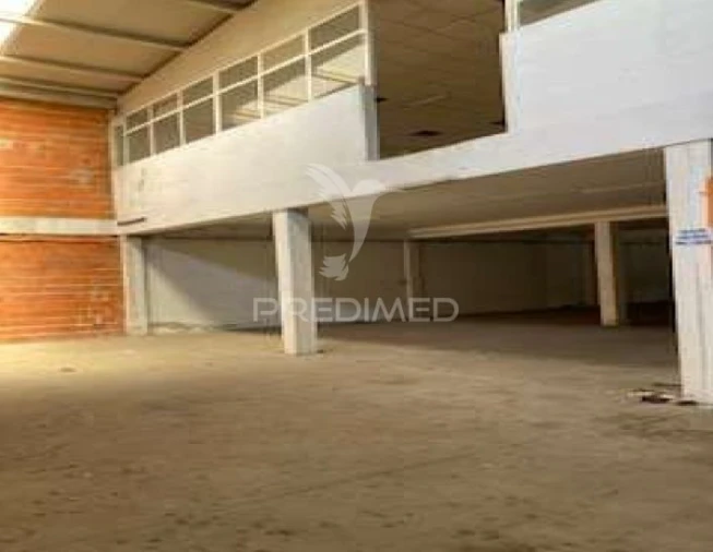 Armazém para Venda em Quinta do Anjo Foto 24