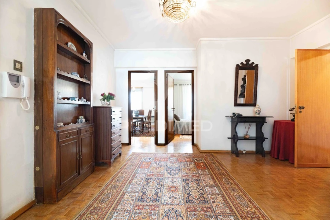Apartamento T4 para Venda em Moscavide e Portela Foto 12