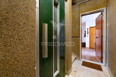 Apartamento T4 para Venda em Moscavide e Portela