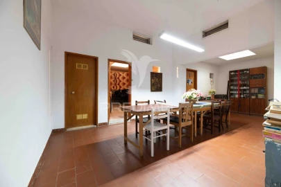 Apartamento T4 para Venda em Moscavide e Portela