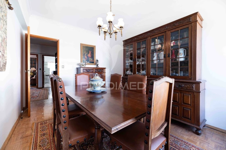 Apartamento T4 para Venda em Moscavide e Portela Foto 23