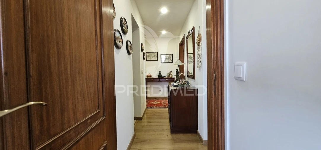 Apartamento T2 para Venda em Carcavelos e Parede Foto 10