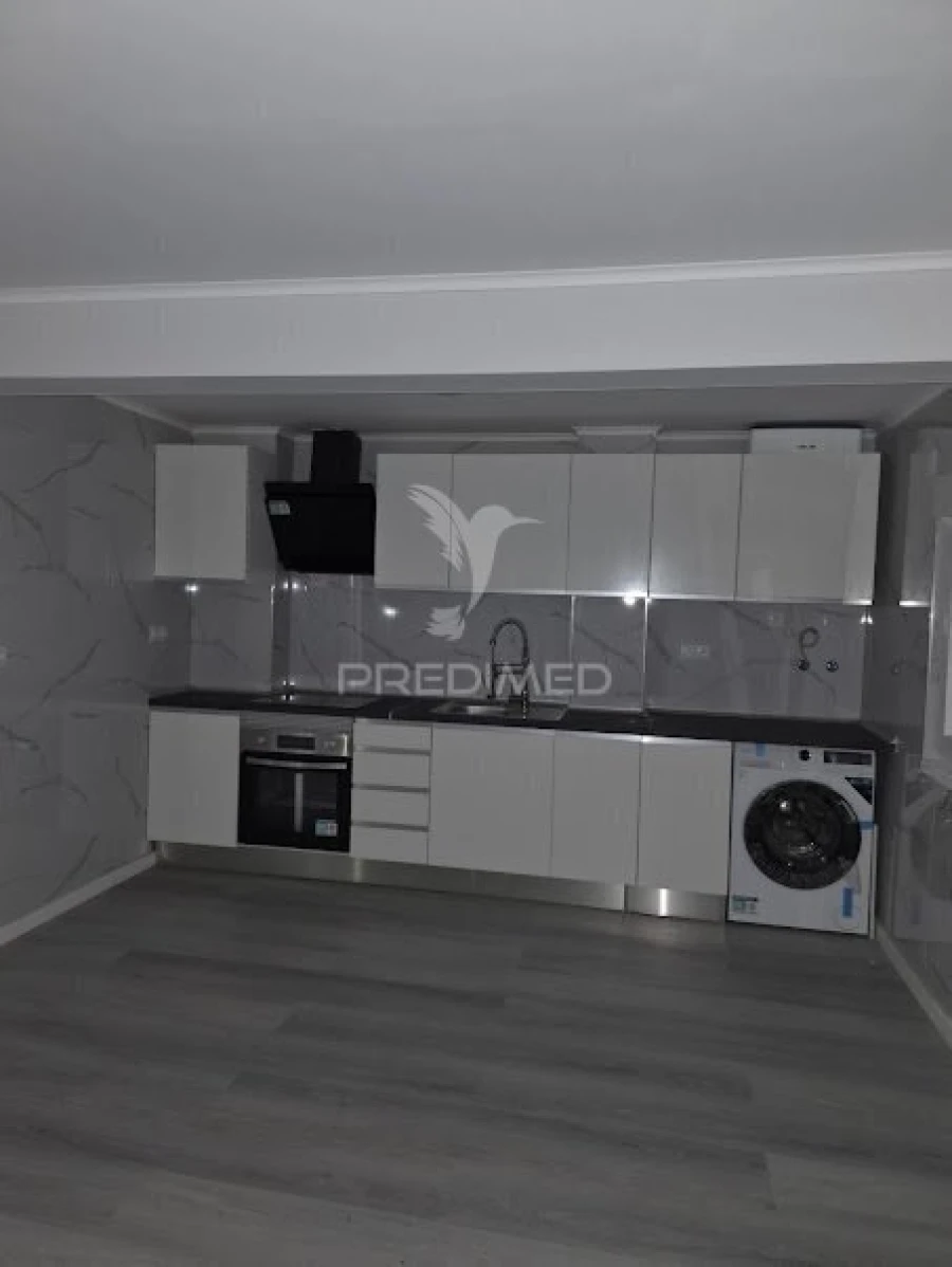 Apartamento T3 para Venda em Laranjeiro e Feijó Foto 3