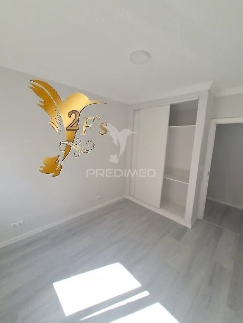 Apartamento T2 para Venda em Corroios