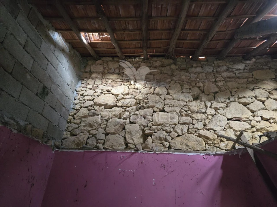 Moradia T2 para Venda em Santa Clara e Castelo Viegas Foto 8