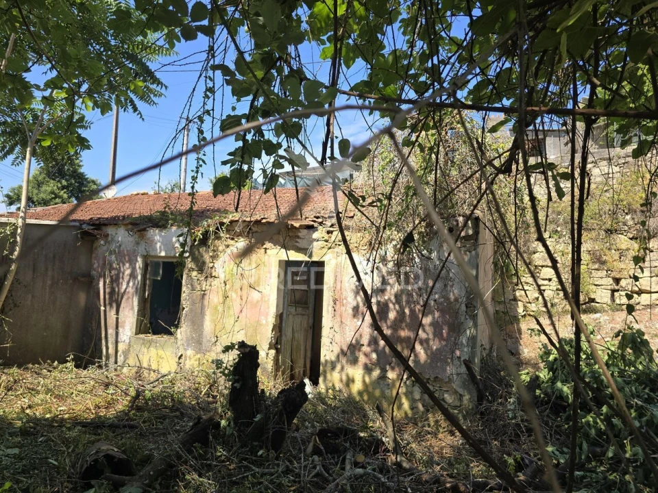 Moradia T2 para Venda em Santa Clara e Castelo Viegas Foto 2
