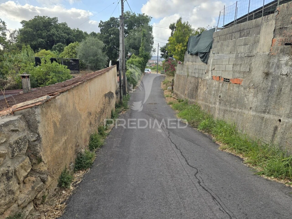 Moradia T2 para Venda em Santa Clara e Castelo Viegas Foto 10