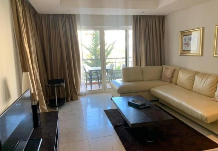 Apartamento T2 para Venda em Quarteira Foto 4