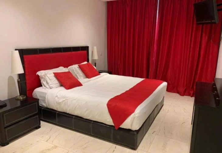 Apartamento T2 para Venda em Quarteira Foto 10
