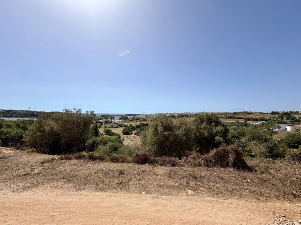Terreno para Venda em Lagos (São Sebastião e Santa Maria) Foto 6