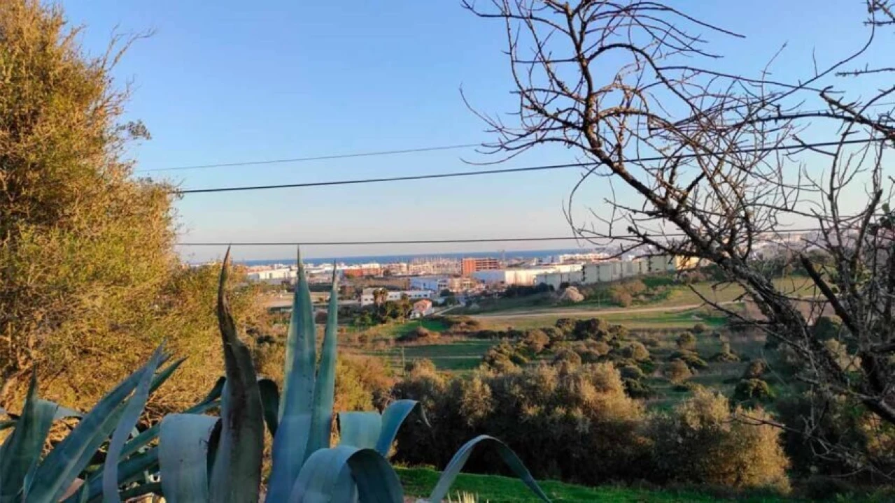 Terreno para Venda em Lagos (São Sebastião e Santa Maria) Foto 12