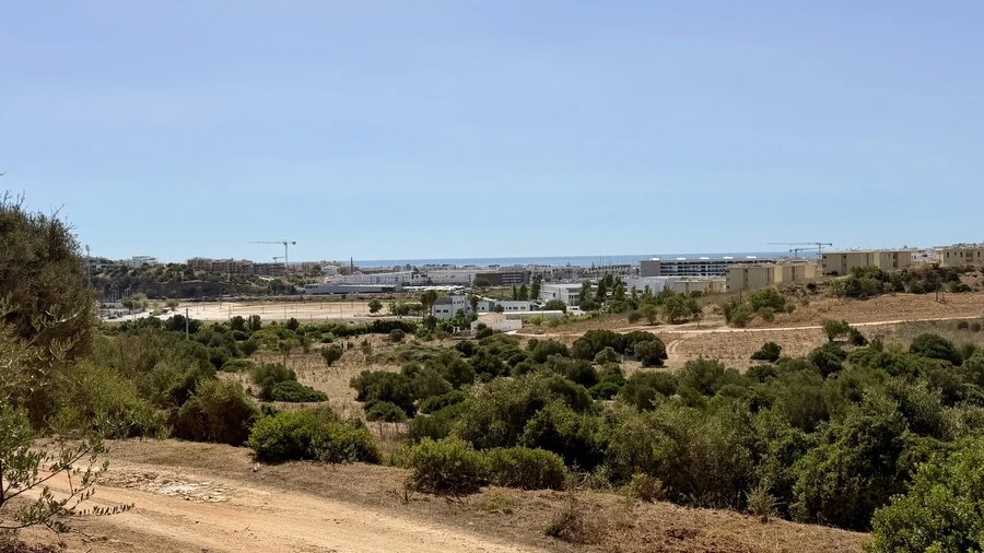 Terreno para Venda em Lagos (São Sebastião e Santa Maria)