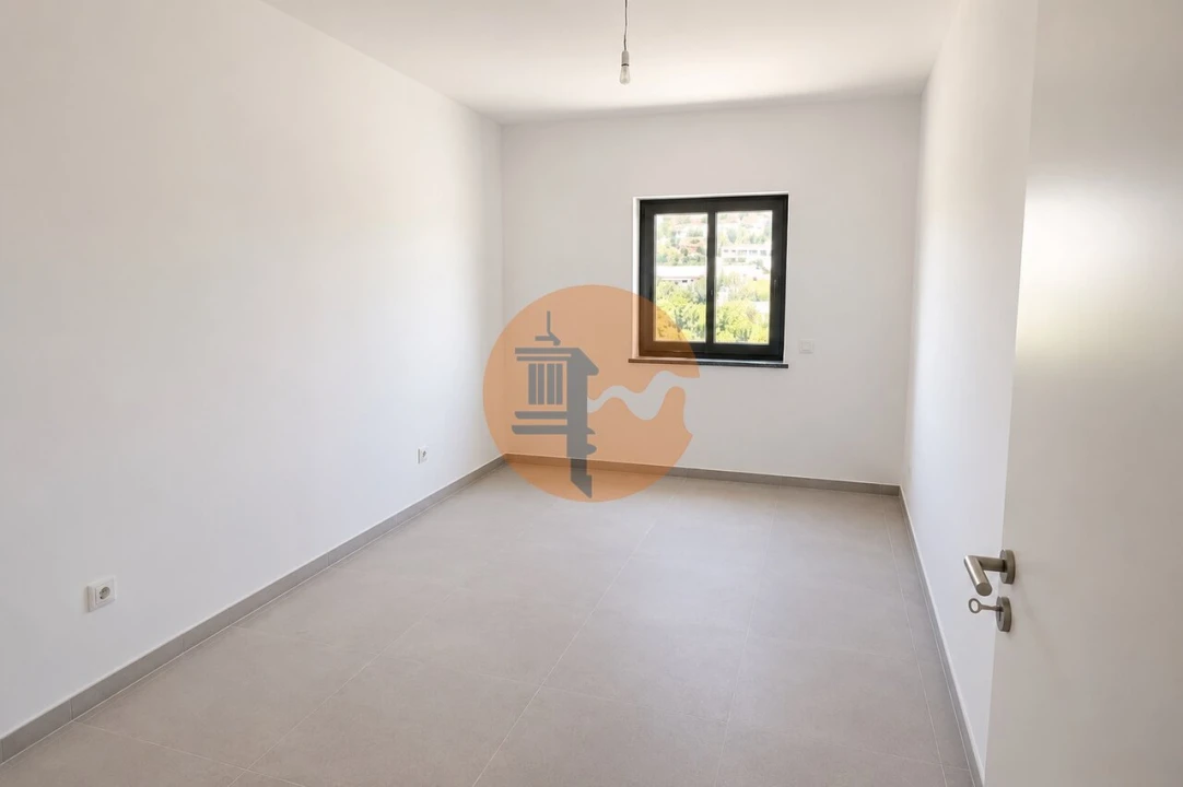Apartamento T3 para Venda em São Brás de Alportel Foto 6