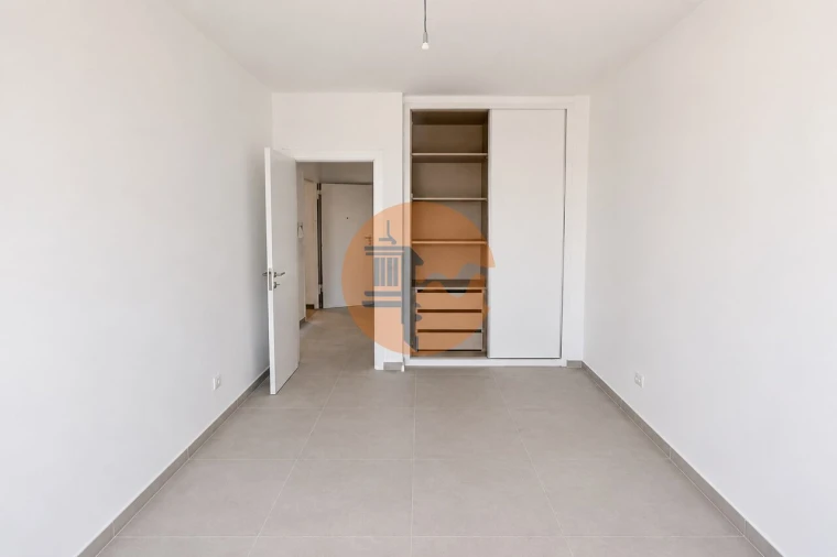 Apartamento T3 para Venda em São Brás de Alportel Foto 4
